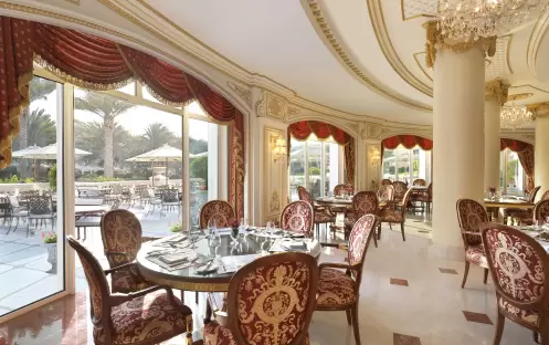 middle-east-holidays-dubai-raffles-the-palm-dubai-le-jardin