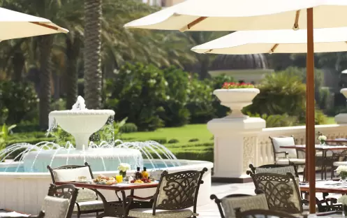 middle-east-holidays-dubai-raffles-the-palm-dubai-le-jardin