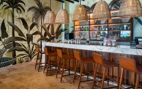 caribbean-holidays/cancun-riviera-maya/almare-a-luxury-collection-resort-isla-mujeres-almare-lobby-bar caribbean-holidays/cancun-riviera-maya/almare-a-luxury-collection-resort-isla-mujeres-almare-lobby-bar