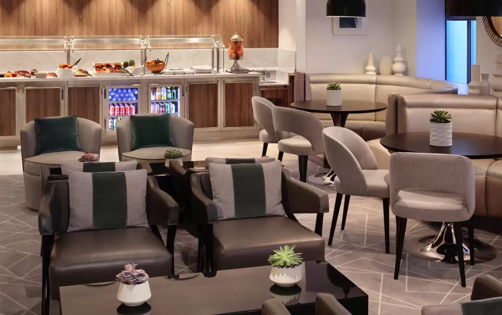 Celebrity Cruises, Celebrity Silhouette, Retreat Lounge - Credit - ©CEL 2.jpeg