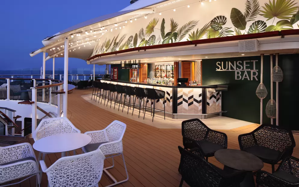Celebrity Cruises, Celebrity Silhouette, Sunset Bar - Credit - ©CEL 1.jpeg