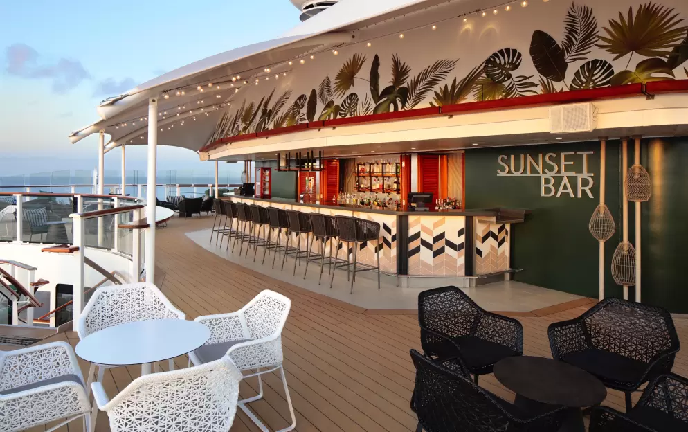 Celebrity Cruises, Celebrity Silhouette, Sunset Bar - Credit - ©CEL 2.jpeg