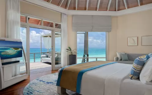 indian-ocean-holidays-maldives-baros-hotel-water-villa