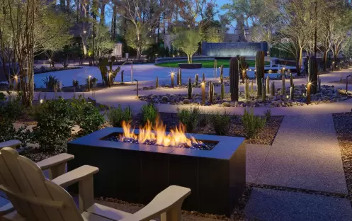 usa-holidays-west-scottsdale-grand-hyatt-scottsdale-resort-1-king-firepit-double usa-holidays-west-scottsdale-grand-hyatt-scottsdale-resort-1-king-firepit-double