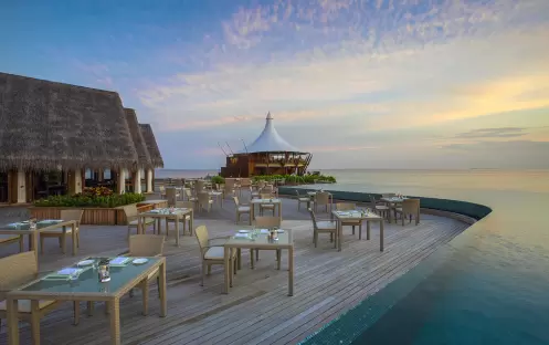 indian-ocean-holidays-maldives-baros-hotel-lime