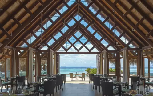 indian-ocean-holidays-maldives-baros-hotel-lime