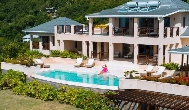 caribbean-holidays-st-vincent-grenadines-bequia-beach-hotel-hotel