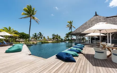 Indian-ocean-holidays-mauritius-radisson-blu-azuri-resort-spa-hotel-cyan-pool-bar Indian-ocean-holidays-mauritius-radisson-blu-azuri-resort-spa-hotel-cyan-pool-bar