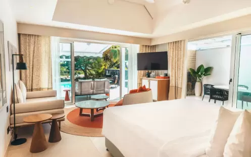 indian-ocean-holidays-mauritius-radisson-blu-azuri-resort-spa-hotel-villa-with-private-pool