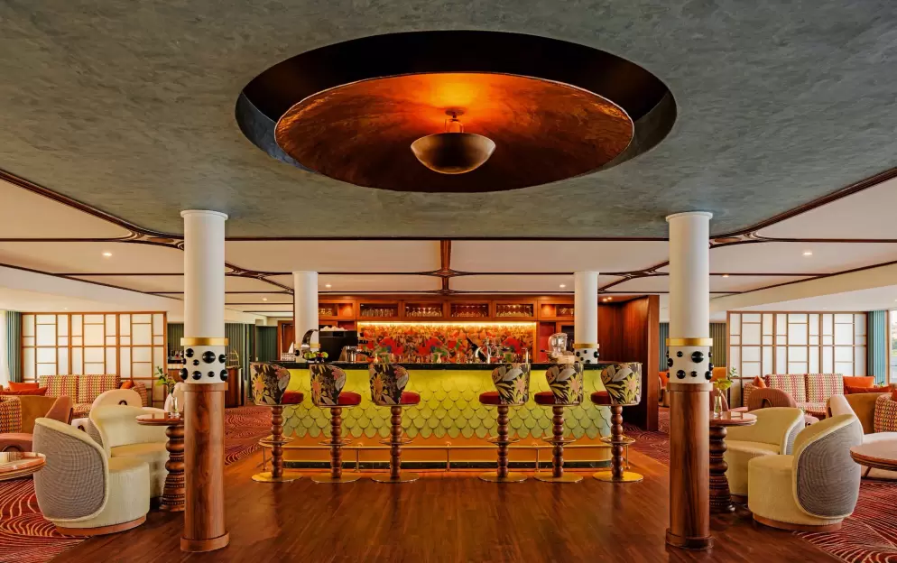 AmaWaterways AmaLilia Lounge & Bar - Credit - © 2024 Nour El Refai - All rights reserved.jpg