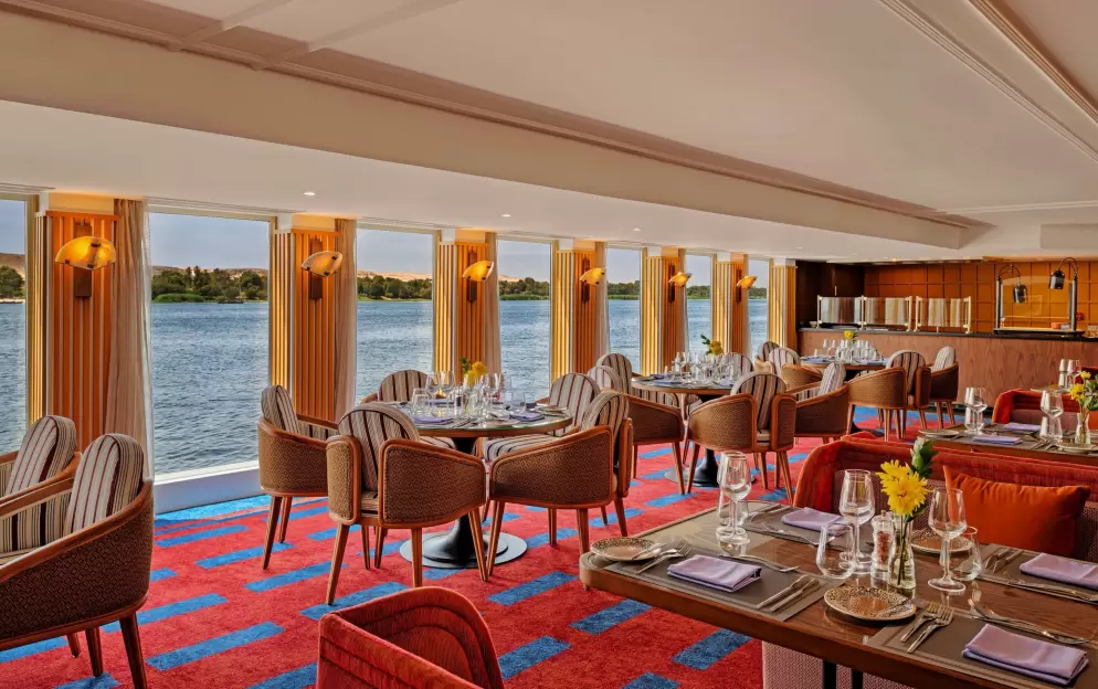 AmaWaterways AmaLilia Main Restaurant Credit - © 2024 Nour El Refai - All rights reserved.jpg