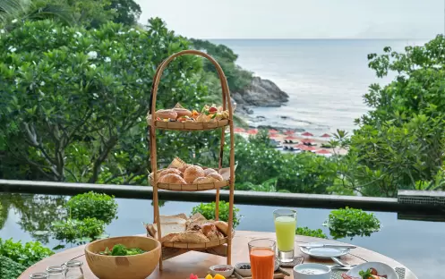 thailand-holidays-koh-samui-garrya-tongsai-bay-samui-hotel-rhoy-rhoy