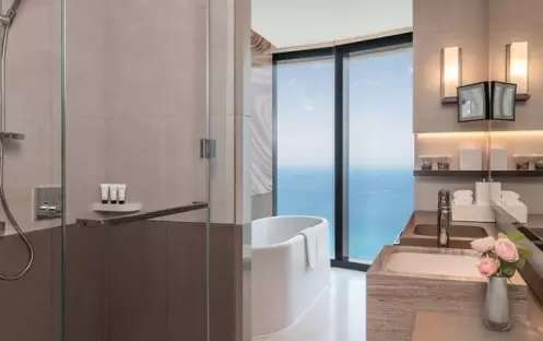 middle-east-holidays-dubai-address-beach-resort-hotel-one-bedroom-sea-view-suite