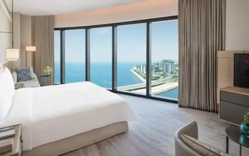 middle-east-holidays-dubai-address-beach-resort-hotel-one-bedroom-sea-view-suite