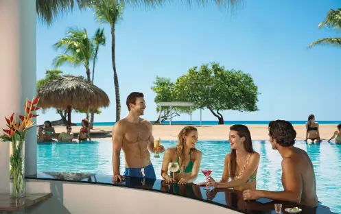caribbean-holidays-dominican-republic-dreams-la-romana-resort-spa-manatees