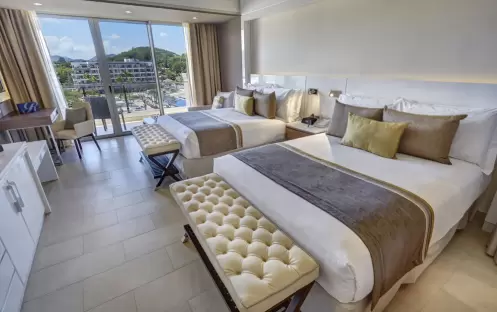 caribbean-holidays-st-lucia-hideaway-at-royalton-saint-lucia-junior-suite-swim-out caribbean-holidays-st-lucia-hideaway-at-royalton-saint-lucia-junior-suite-swim-out
