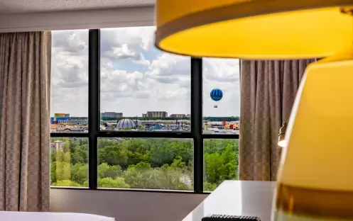 florida-holidays-orlando-lake-buena-vista/wyndham-lake-buena-vista-disney-springs-area-2-queen-beds-theme-park-view