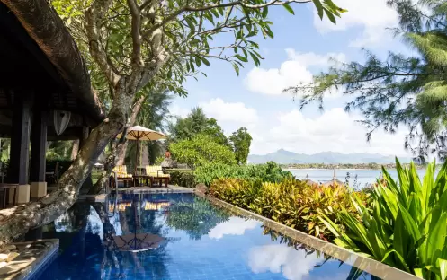 ndian-ocean-holidays-mauritius-the-oberoi-beach-resort-mauritius-presidential-villa- -with-private-pool