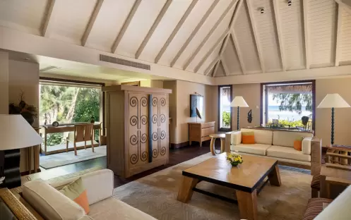 ndian-ocean-holidays-mauritius-the-oberoi-beach-resort-mauritius-presidential-villa- -with-private-pool