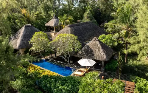 ndian-ocean-holidays-mauritius-the-oberoi-beach-resort-mauritius-presidential-villa- -with-private-pool