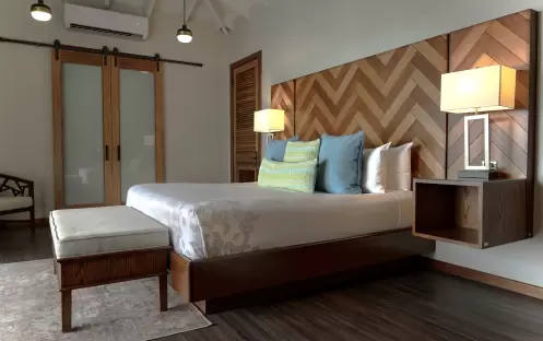Hammock Cove - Signature Villa bedroom