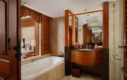 asia-holidays-indonesia-bali-nusa-dua-beach-hotel-spa-handwritten-collection-premier-room