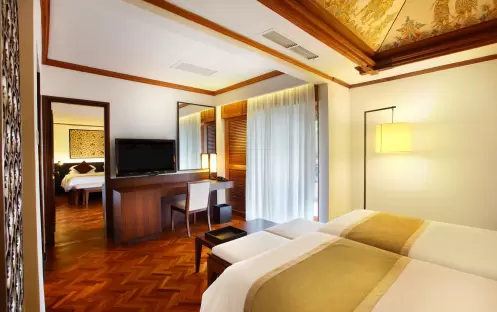 asia-holidays-indonesia-bali-nusa-dua-beach-hotel-spa-handwritten-collection-family-room-for-four