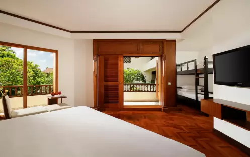 asia-holidays-indonesia-bali-nusa-dua-beach-hotel-spa-handwritten-collection-family-room-for-three