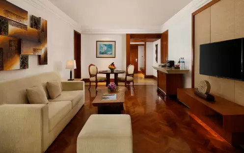 asia-holidays-indonesia-bali-nusa-dua-beach-hotel-spa-handwritten-collection-palace-club-suite