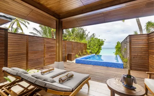Lily Beach Resort & Spa - Rooms - Beach Suite with Pool pool deck