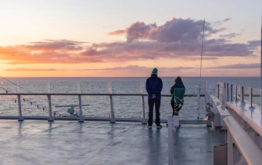 HX Hurtigruten Expeditions MS Roald Amundsen Observation Deck Lifestyle ©Ted Gatlin & HX.jpg
