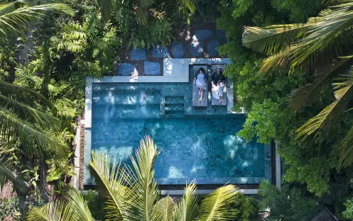 thailand-holidays-krabi-rayavadee-hotel-pool-pavilion thailand-holidays-krabi-rayavadee-hotel-pool-pavilion