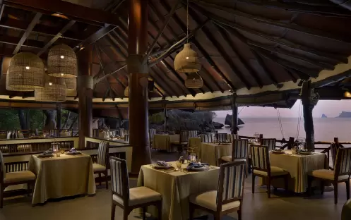 thailand-holidays-krabi-rayavadee-hotel-krua-phranang-restaurant-and-bar thailand-holidays-krabi-rayavadee-hotel-krua-phranang-restaurant-and-bar