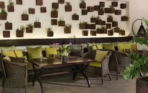 thailand-holidays-krabi-rayavadee-hotel-raya-dining-room&lounge thailand-holidays-krabi-rayavadee-hotel-raya-dining-room&lounge