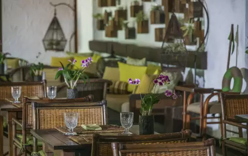 thailand-holidays-krabi-rayavadee-hotel-raya-dining-room&lounge thailand-holidays-krabi-rayavadee-hotel-raya-dining-room&lounge