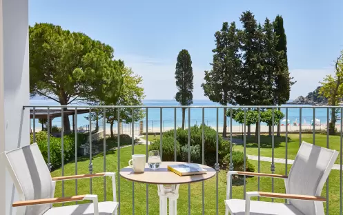 europe-holidays-greece-parga-parga-beach-resort-horizon-suite-with-sea-view-and- kitchenette europe-holidays-greece-parga-parga-beach-resort-horizon-suite-with-sea-view-and- kitchenette