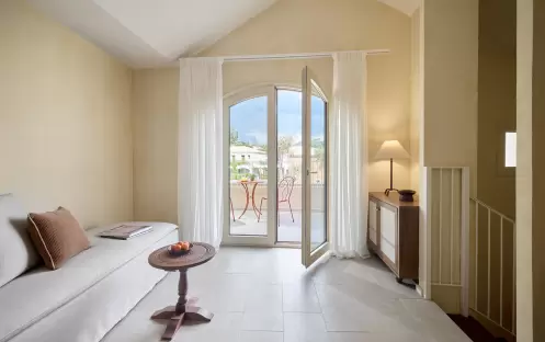 europe-holidays-greece-parga-parga-beach-resort-maison-bliss-suite-with-private- pool europe-holidays-greece-parga-parga-beach-resort-maison-bliss-suite-with-private- pool