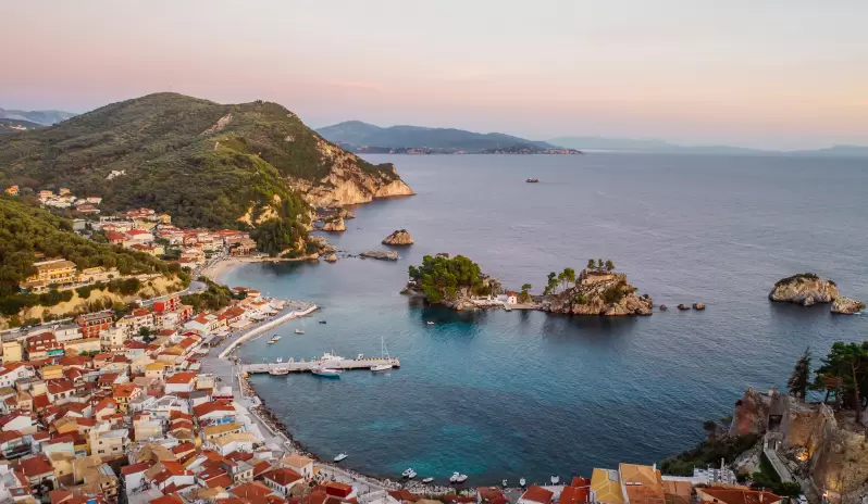 europe-holidays-greece-parga-parga-beach-resort europe-holidays-greece-parga-parga-beach-resort