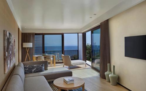 Kaplankaya Turkey Seaview Master Suite with Pool - Living Room